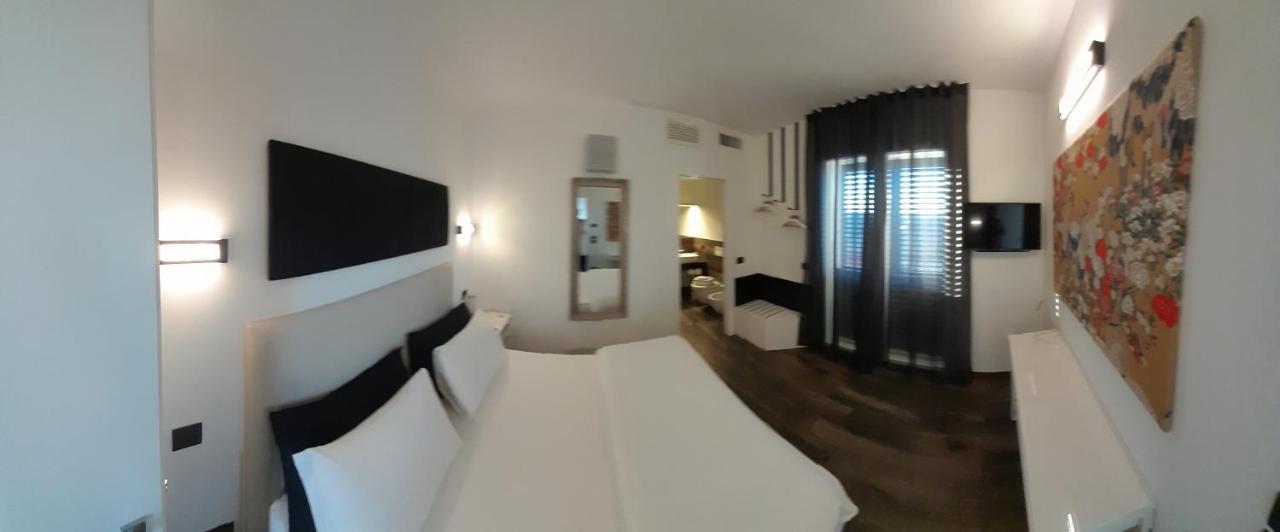 Hotel Ca Bianca Montiano  Zewnętrze zdjęcie