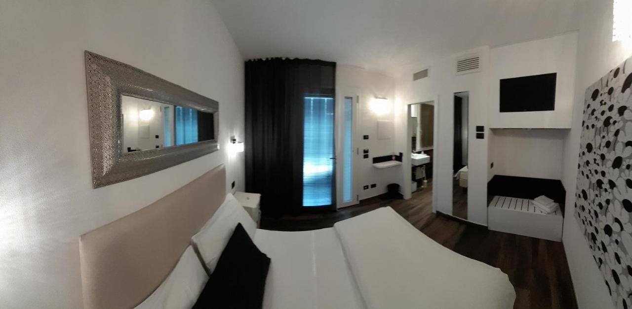Hotel Ca Bianca Montiano  Zewnętrze zdjęcie
